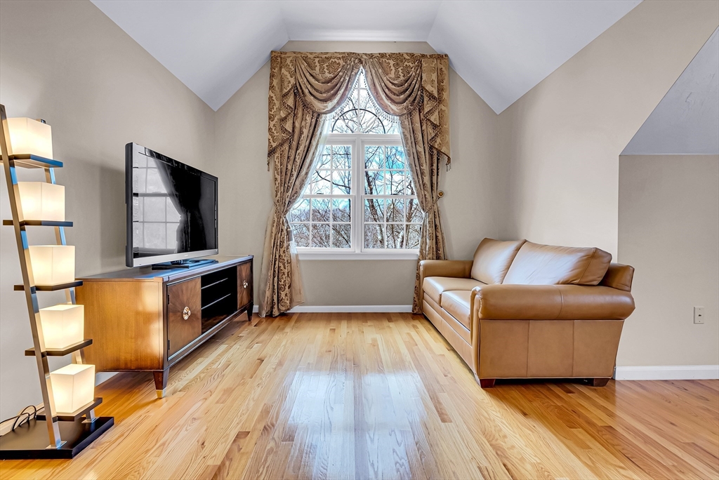 2 Greenwood Road Hopkinton, MA 01748 - Photo 24 of 39 Gallery Image 24