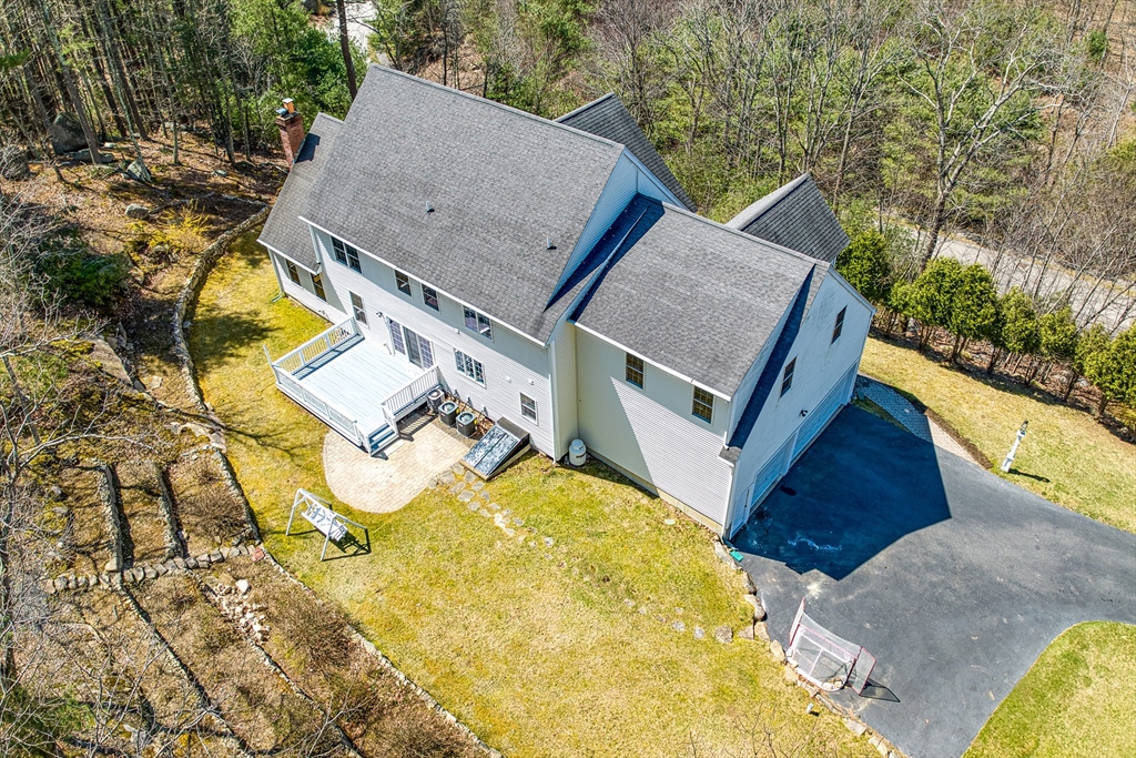 2 Greenwood Road Hopkinton, MA 01748 - Photo 3 of 39 Gallery Image 3
