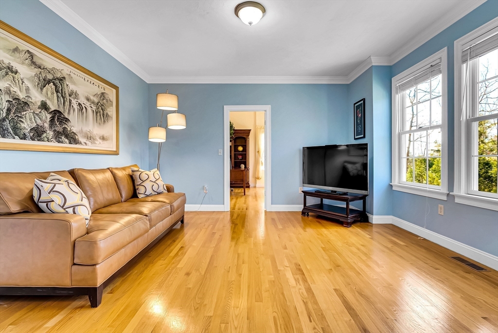 2 Greenwood Road Hopkinton, MA 01748 - Photo 7 of 39 Gallery Image 7