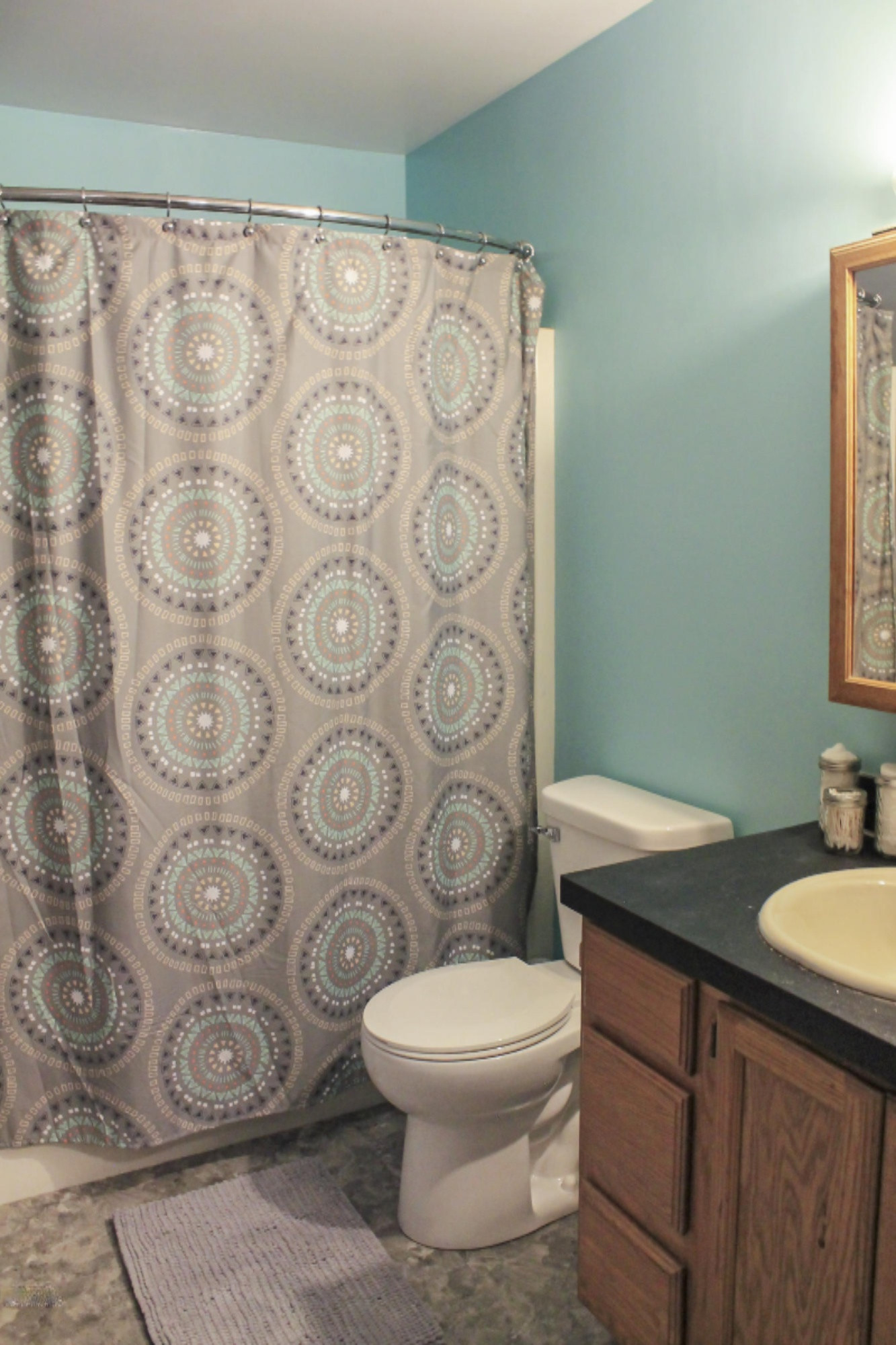 283 North Weber Road Muskegon, MI 49445 - Photo 14 of 17 Bathroom