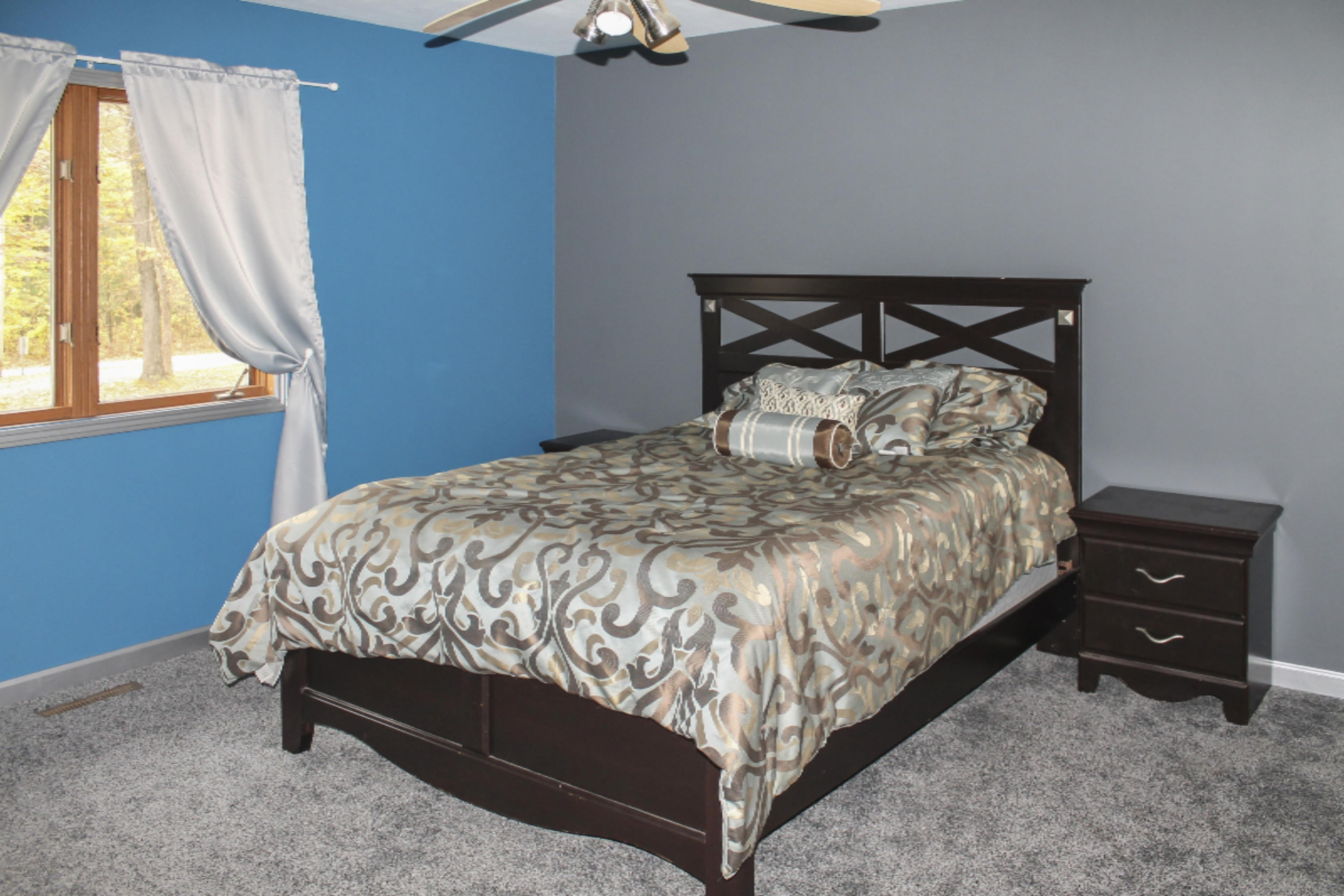 283 North Weber Road Muskegon, MI 49445 - Photo 10 of 17 Main Floor Bedroom