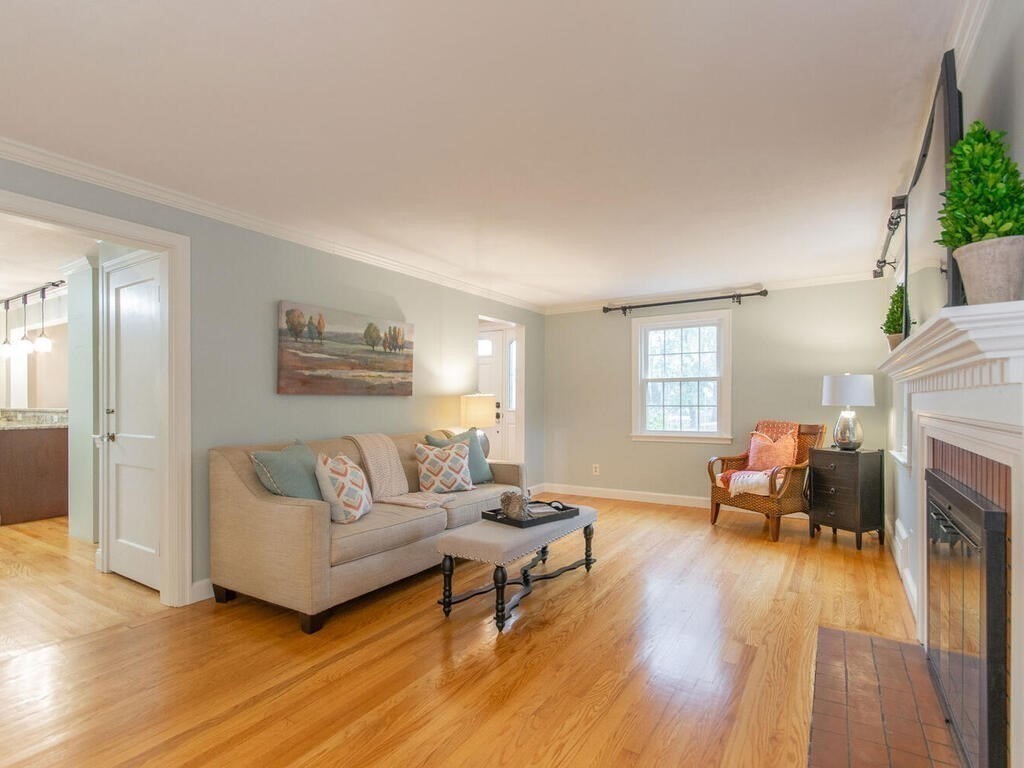 25 Dover Road Longmeadow, MA 01106 - Photo 11 of 42 Gallery Image 11