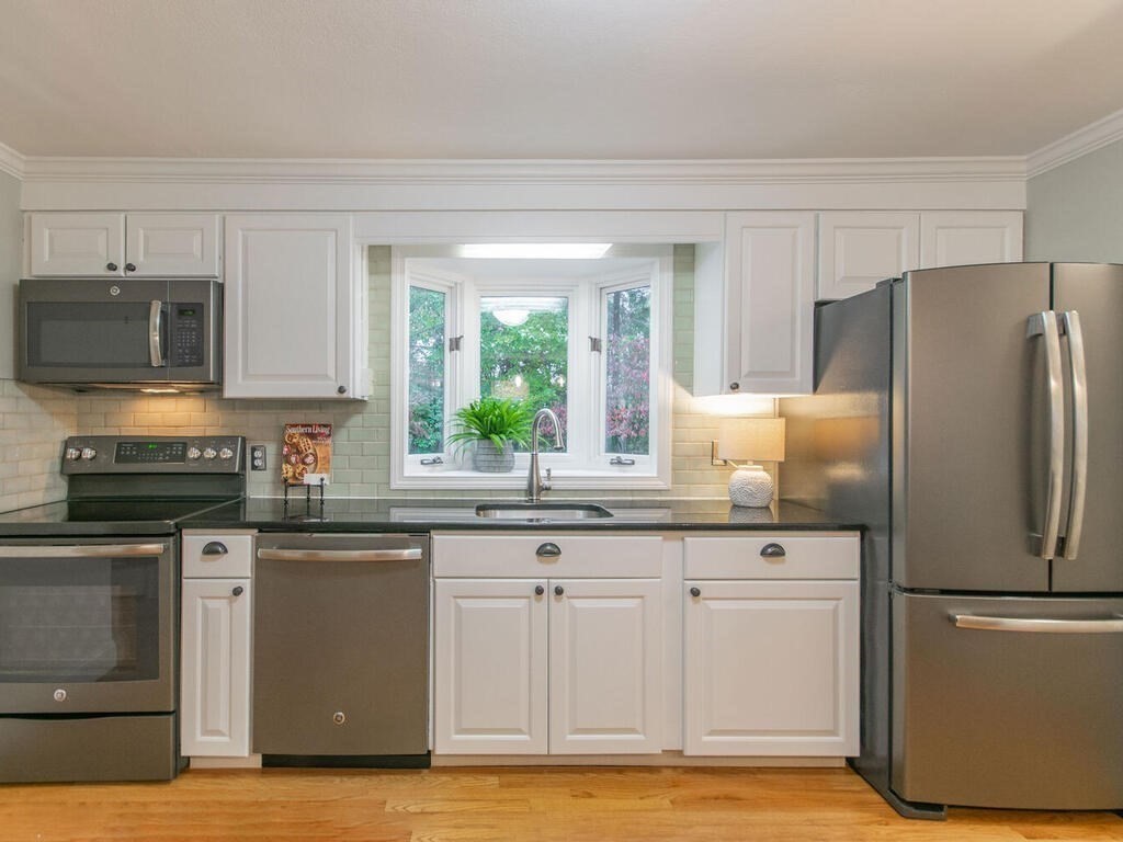 25 Dover Road Longmeadow, MA 01106 - Photo 15 of 42 Gallery Image 15