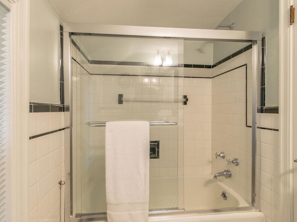 25 Dover Road Longmeadow, MA 01106 - Photo 34 of 42 Gallery Image 34