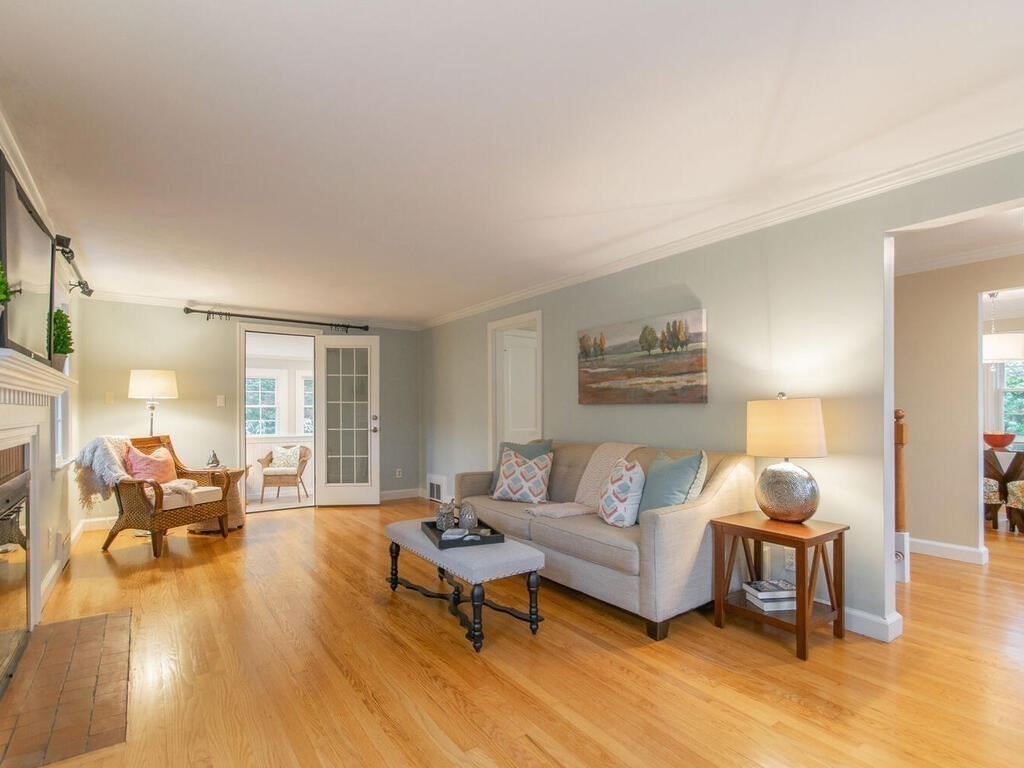 25 Dover Road Longmeadow, MA 01106 - Photo 7 of 42 Gallery Image 7