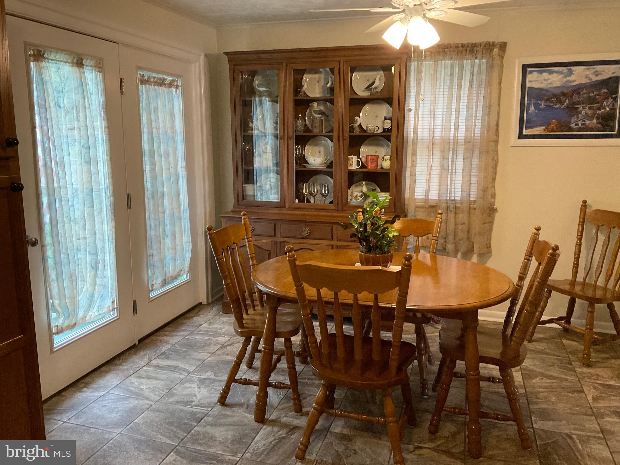 146 Henry Road Enola, PA 17025 - Photo 4 of 13 Gallery Image 4