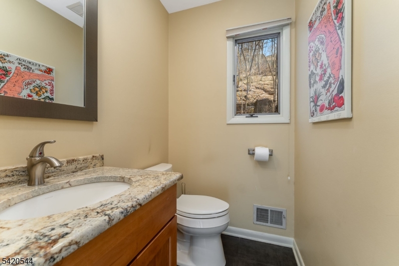 828 Star View Way Bridgewater, NJ 08807 - Photo 13 of 38