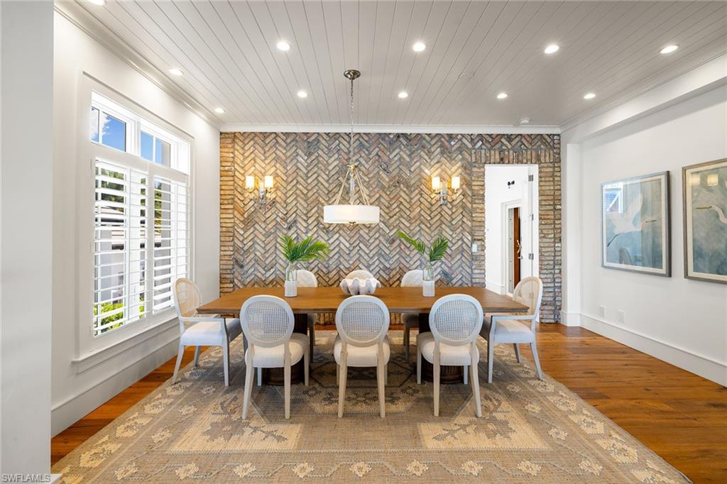 481 21st Avenue South Naples, FL 34102 - Photo 14 of 50