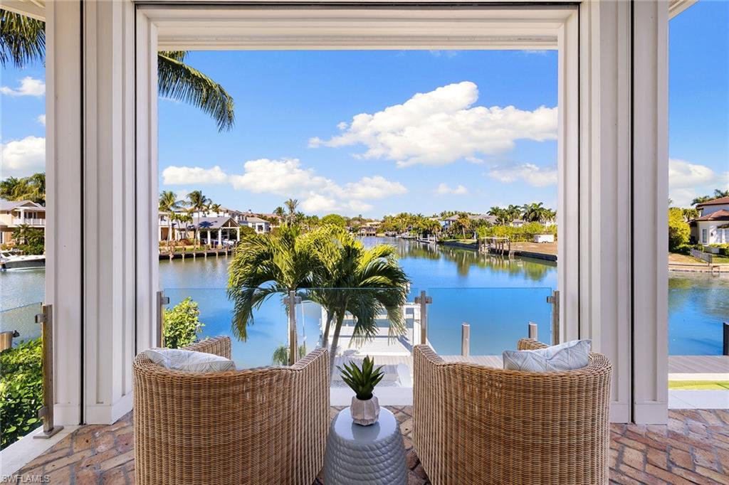 481 21st Avenue South Naples, FL 34102 - Photo 23 of 50