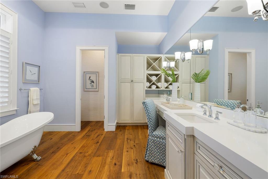 481 21st Avenue South Naples, FL 34102 - Photo 24 of 50