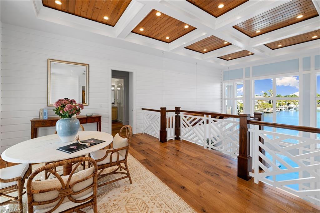 481 21st Avenue South Naples, FL 34102 - Photo 30 of 50