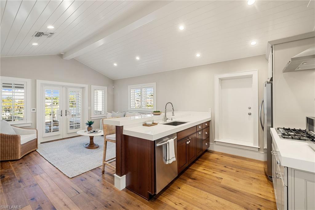 481 21st Avenue South Naples, FL 34102 - Photo 36 of 50