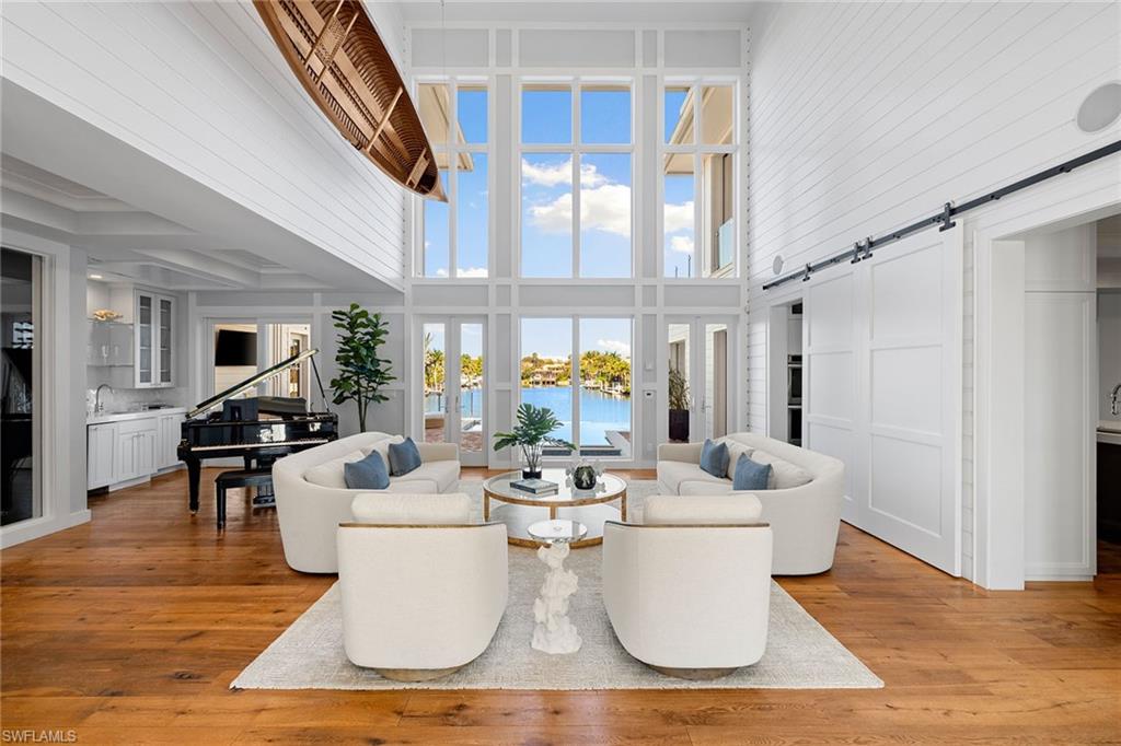 481 21st Avenue South Naples, FL 34102 - Photo 4 of 50