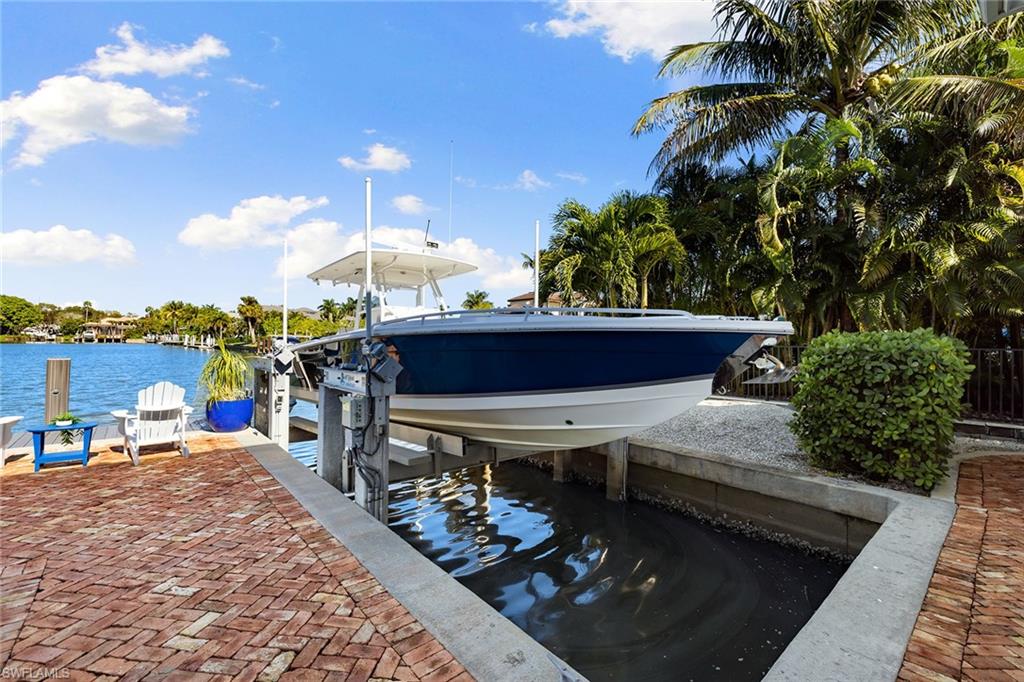 481 21st Avenue South Naples, FL 34102 - Photo 44 of 50