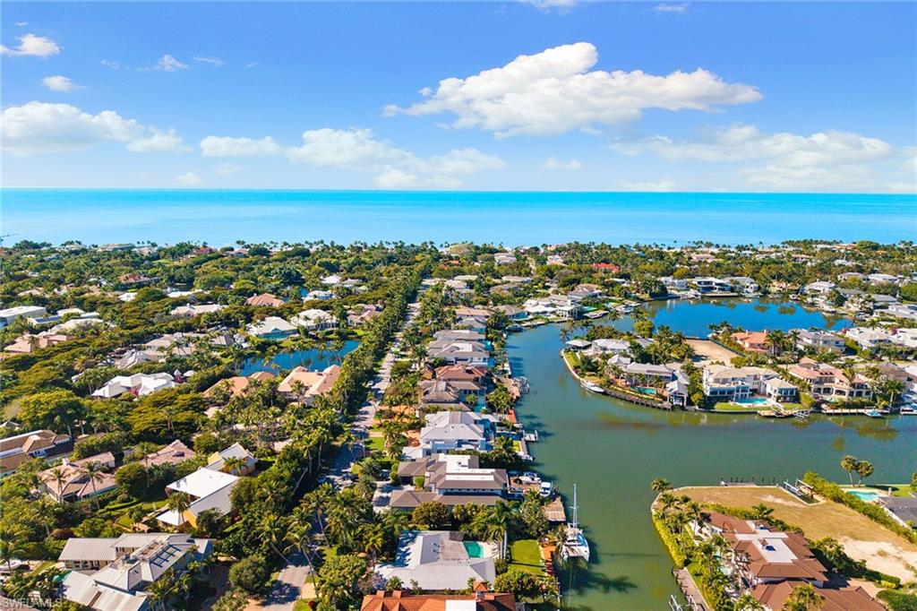 481 21st Avenue South Naples, FL 34102 - Photo 47 of 50