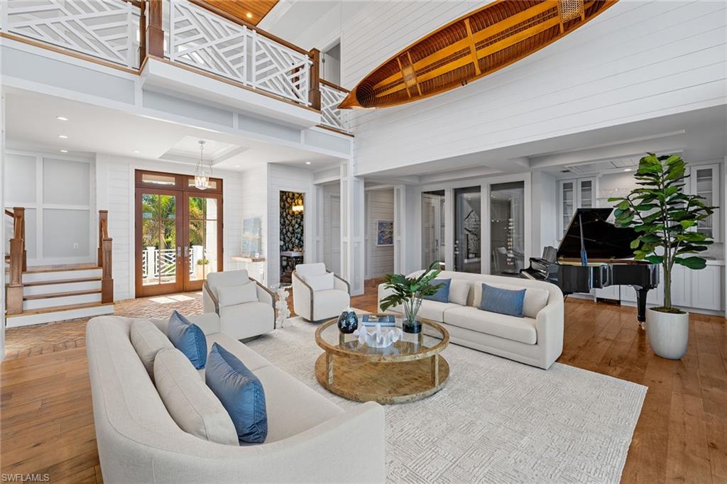 481 21st Avenue South Naples, FL 34102 - Photo 6 of 50