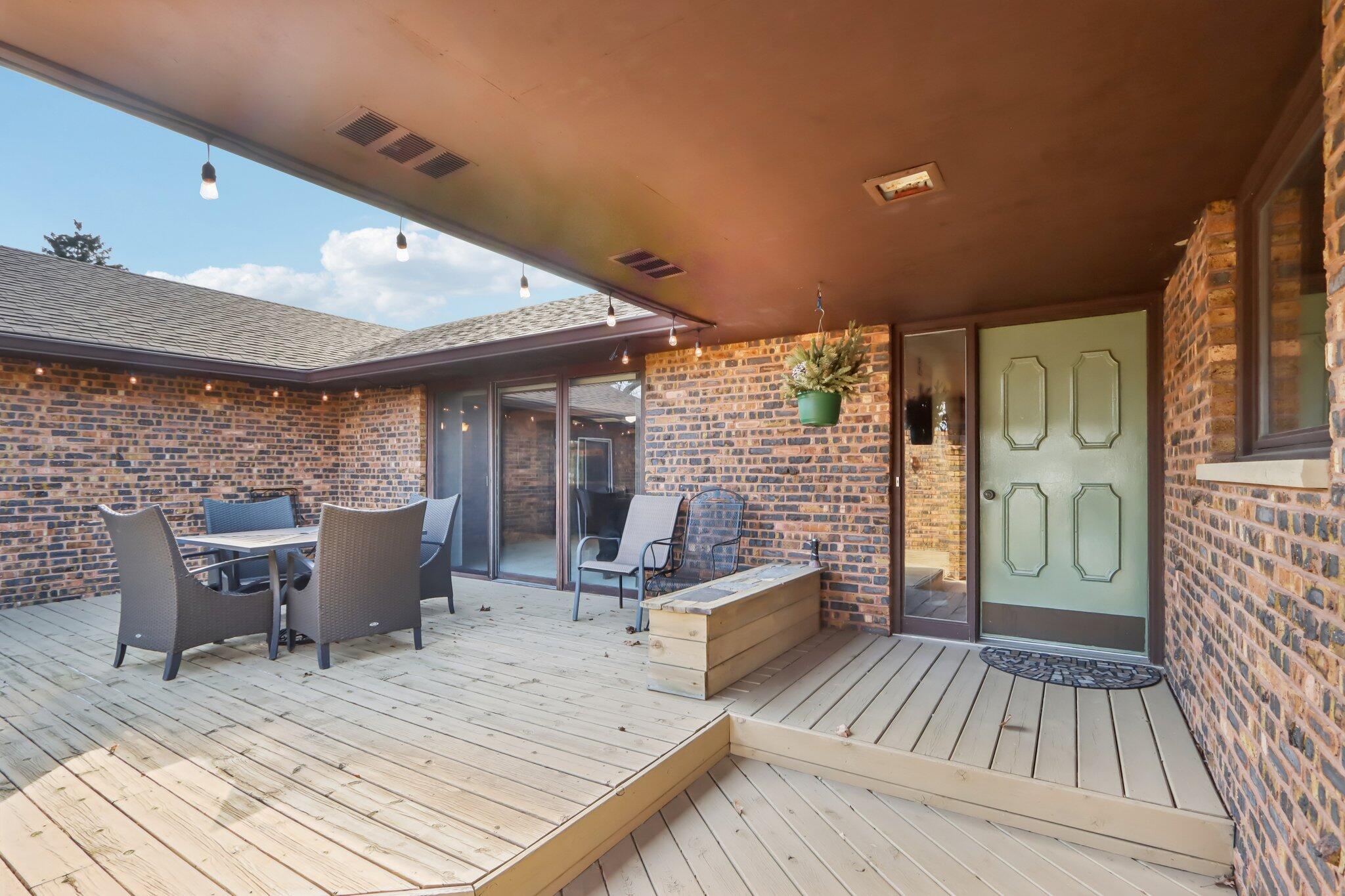 8126 203rd Avenue Bristol, WI 53104 - Photo 4 of 92 62-web-or-mls-203rd Ave-S2402-062