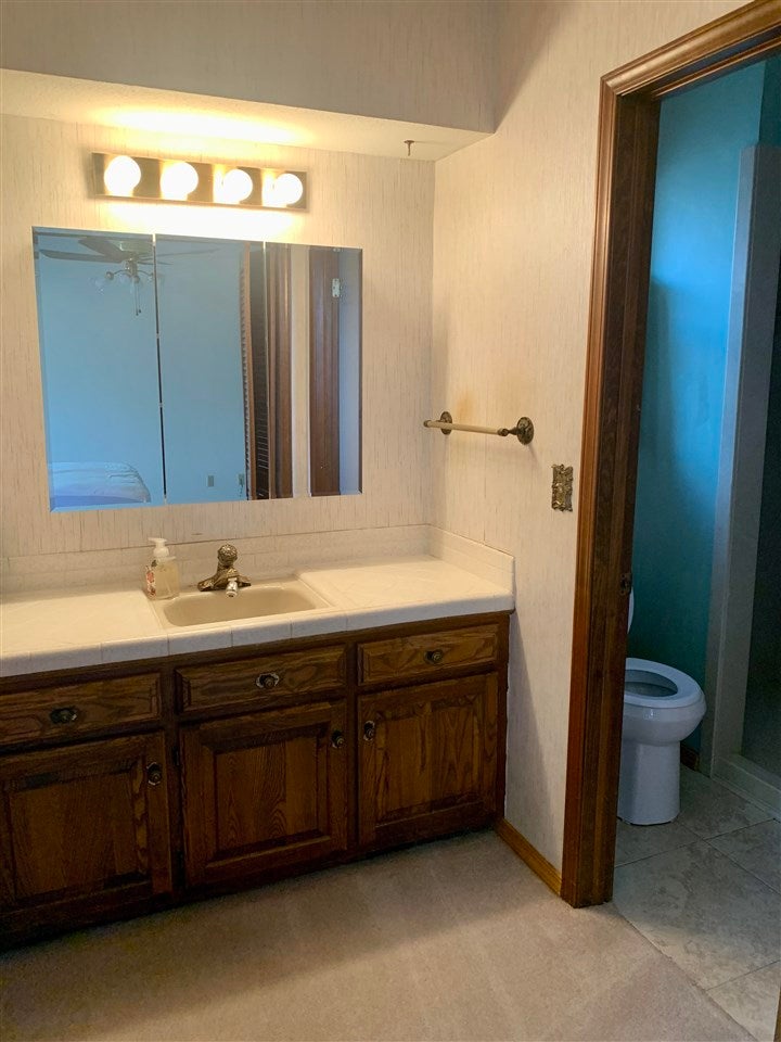 1918 Ridgecrest Perry, OK 73077 - Photo 15 of 26 Gallery Image 15