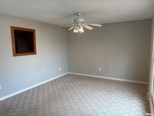 $137,500 | 1013 Coronado West, South Jacksonville, IL 62650