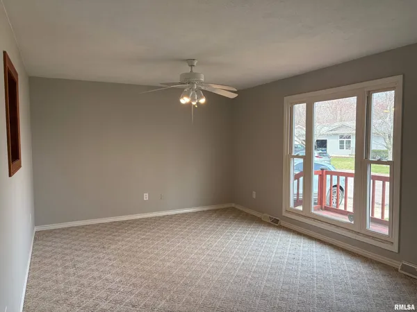 $137,500 | 1013 Coronado West, South Jacksonville, IL 62650