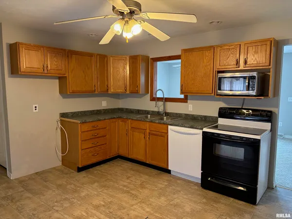 $137,500 | 1013 Coronado West, South Jacksonville, IL 62650