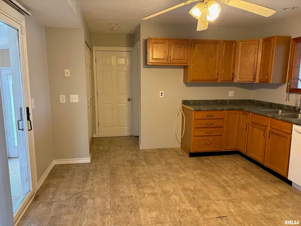 $137,500 | 1013 Coronado West, South Jacksonville, IL 62650