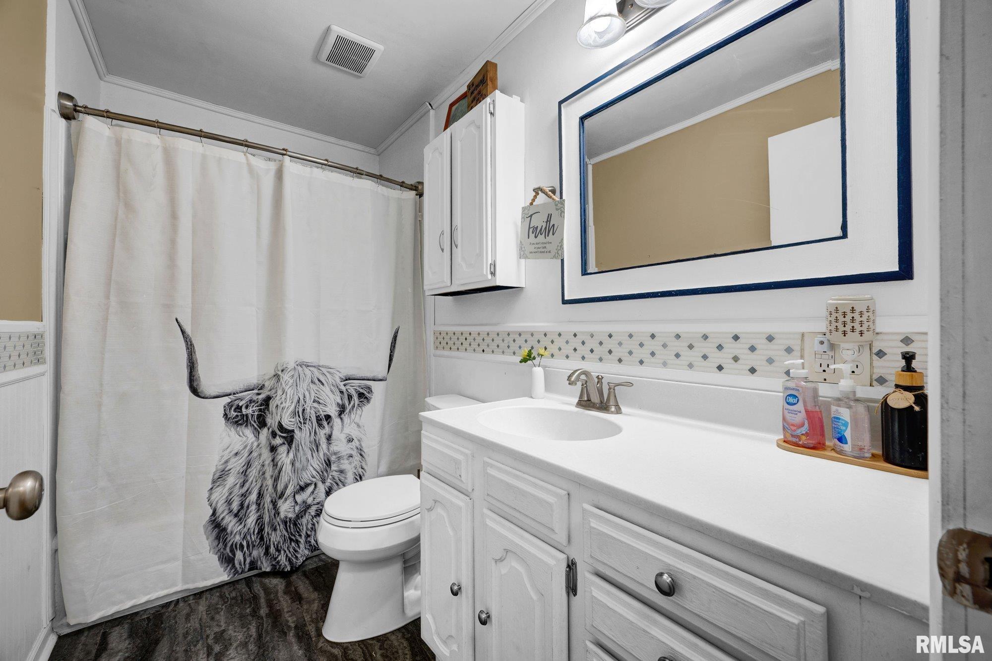1004 Springfield Road East Peoria, IL 61611 - Photo 13 of 30