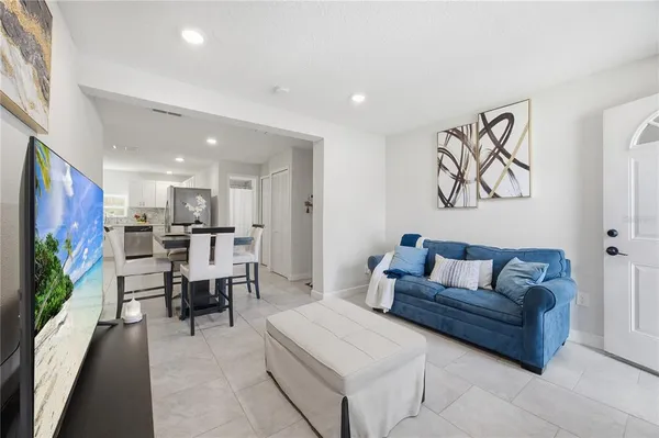 $300,000 | 2350 Valley Drive, Apopka, FL 32703