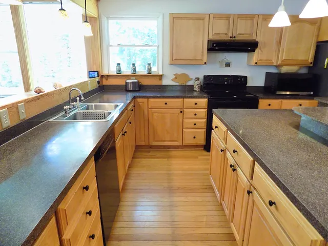 $532,500 | 6370 Shilelagh Oaks Parkway, Ravenel, SC 29470