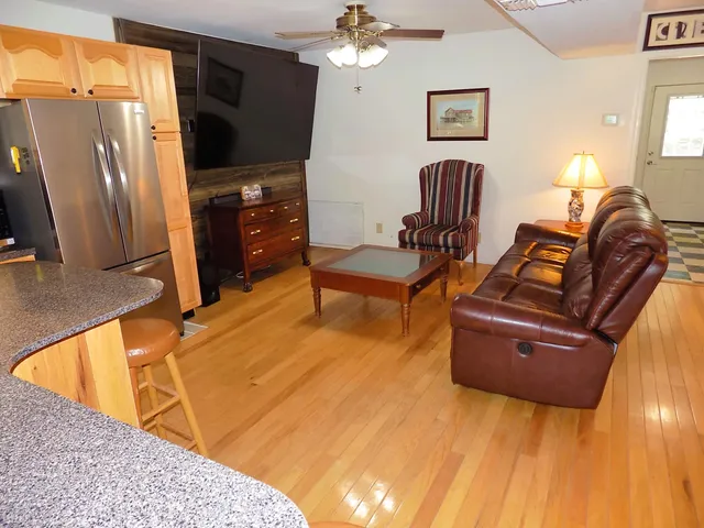 $532,500 | 6370 Shilelagh Oaks Parkway, Ravenel, SC 29470