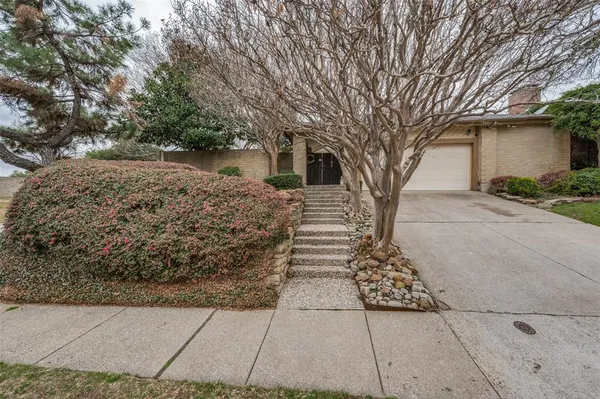 $427,000 | 3705 Millswood Drive, Irving, TX 75062