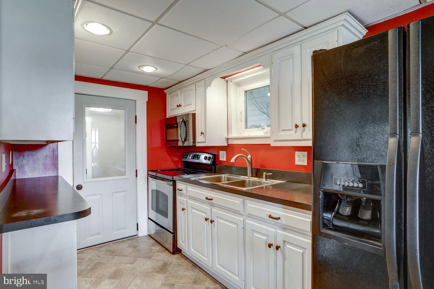 148 Snavely Mill Road Lititz, PA 17543 - Photo 7 of 37