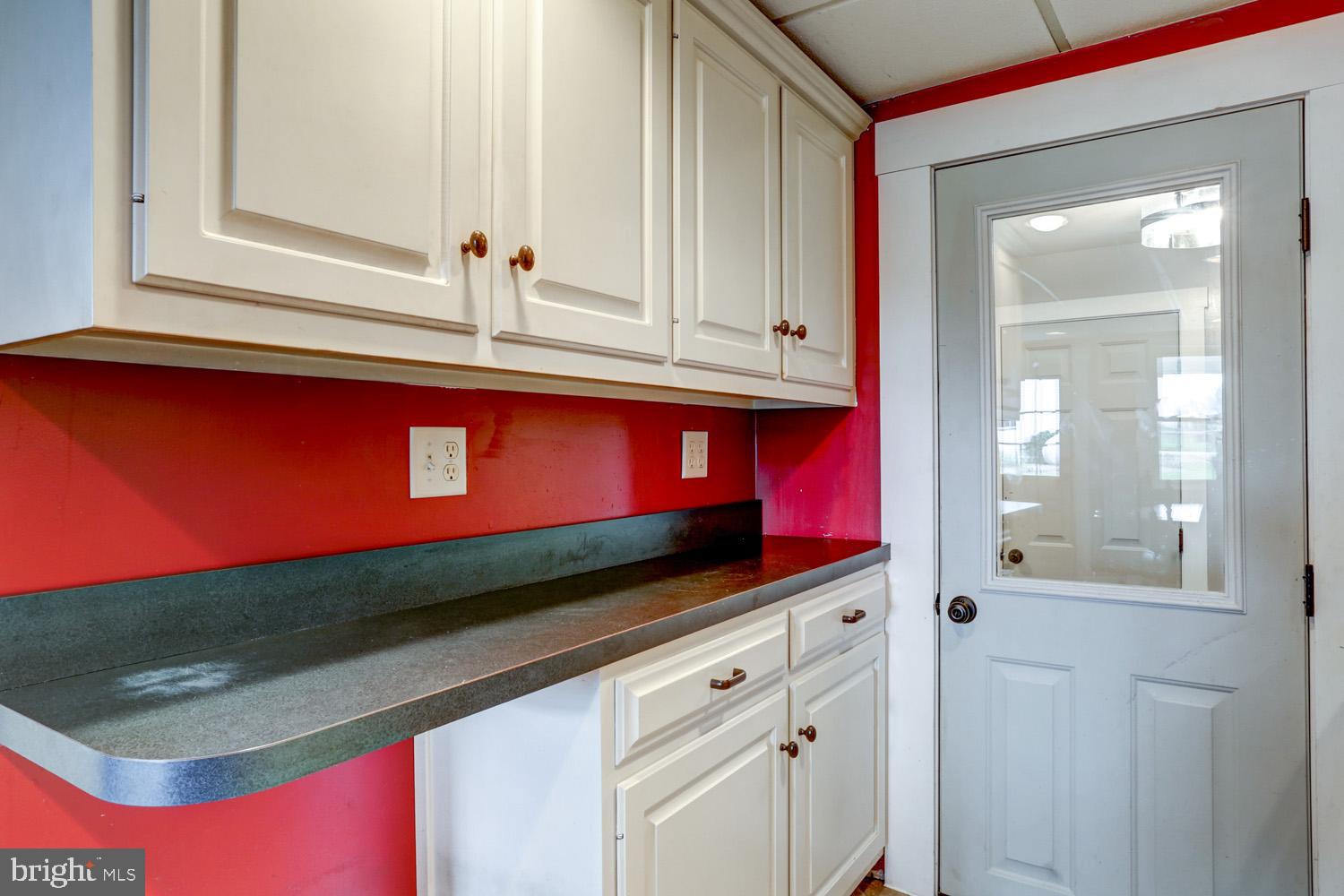 148 Snavely Mill Road Lititz, PA 17543 - Photo 10 of 37