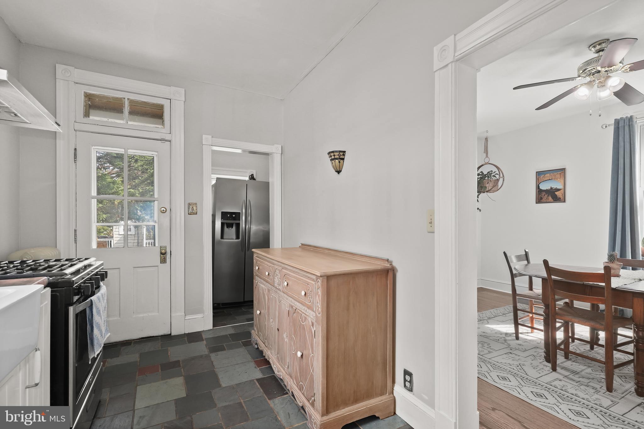 5319 Wendley Road Baltimore, MD 21229 - Photo 13 of 44 Kitchen