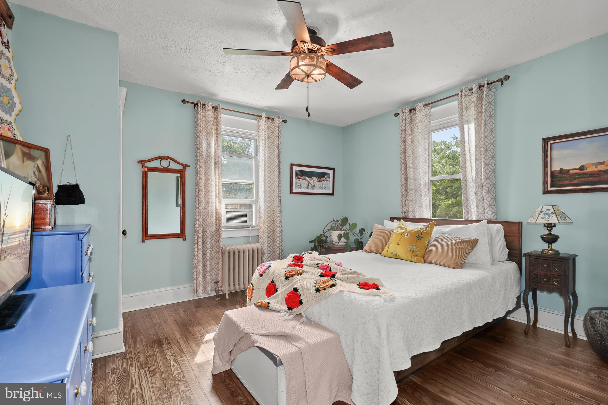 5319 Wendley Road Baltimore, MD 21229 - Photo 21 of 44 Bedroom