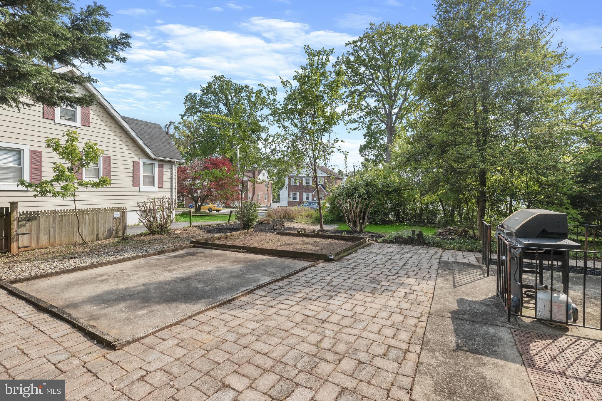 5319 Wendley Road Baltimore, MD 21229 - Photo 29 of 44 Rear Yard