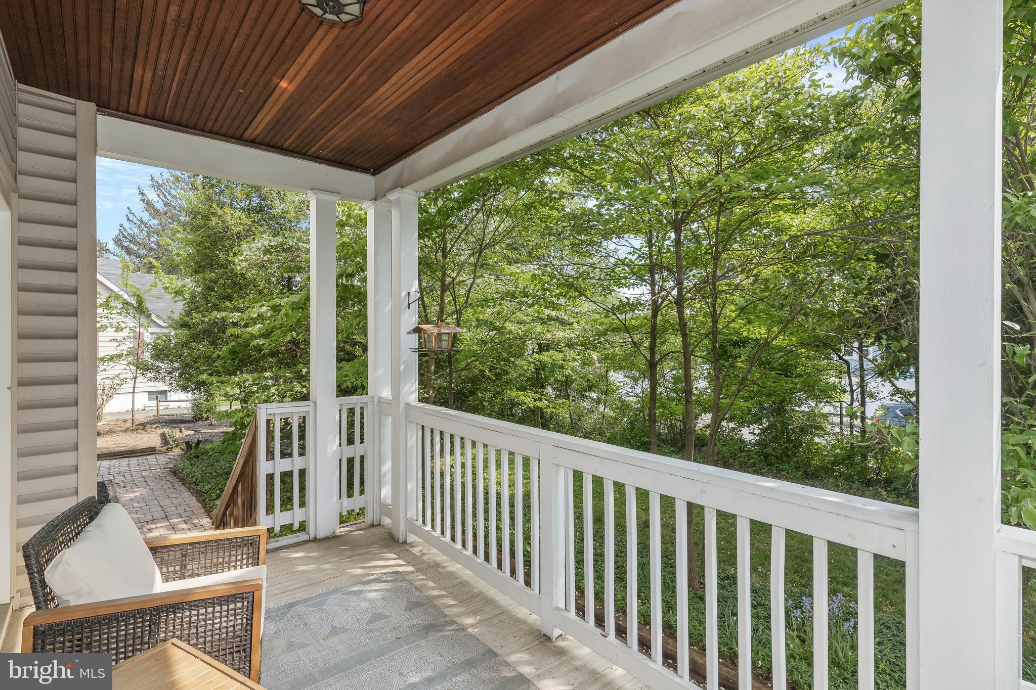 5319 Wendley Road Baltimore, MD 21229 - Photo 31 of 44 Side Porch