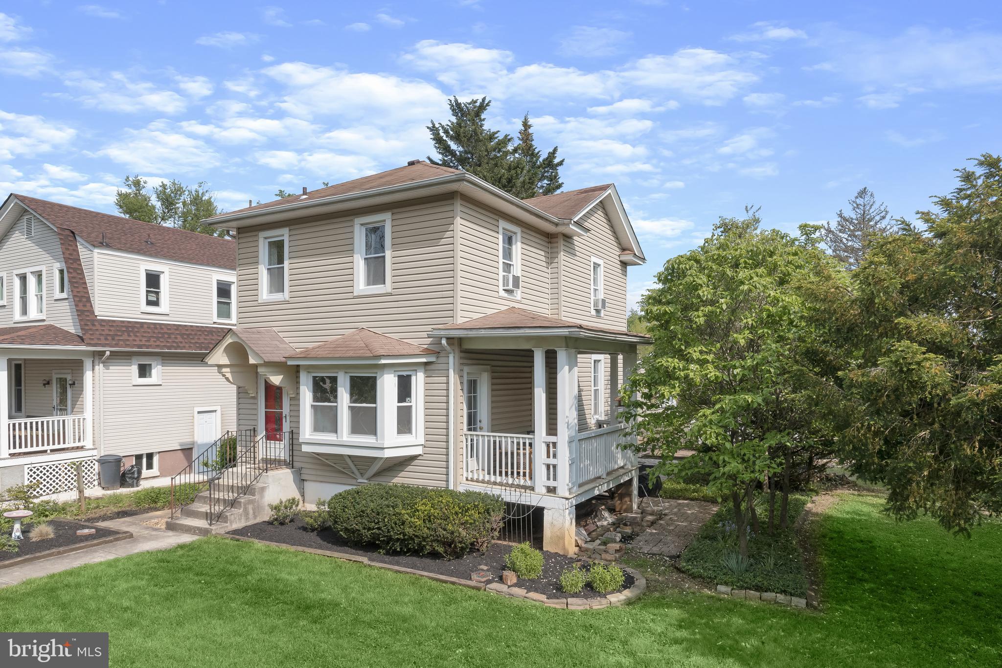 5319 Wendley Road Baltimore, MD 21229 - Photo 34 of 44 Front Yard