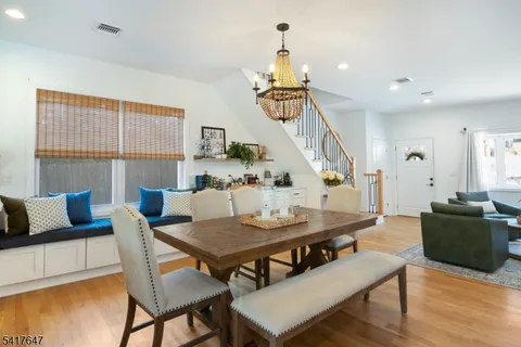 $750,000 | 9 Apache Trail, Rockaway, NJ 07866