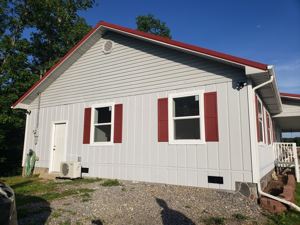 875 Palmer Hollow Road Bybee, TN 37713 - Photo 24 of 25 Gallery Image 24