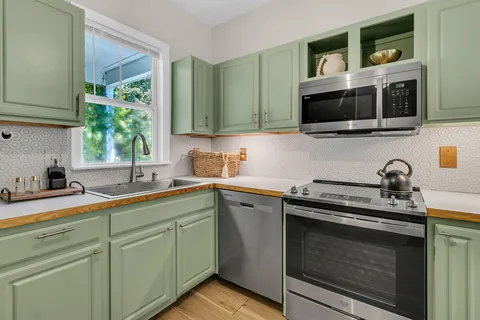 $525,000 | 1493 Little Rock Boulevard, Charleston, SC 29412