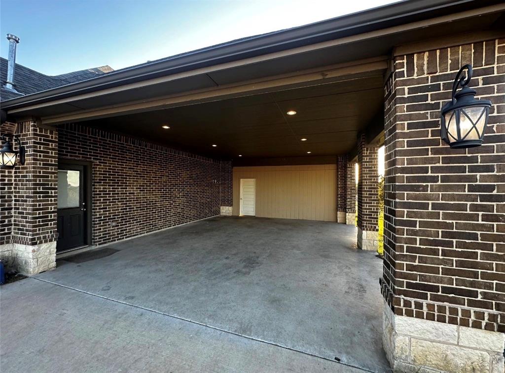 107 Rock Salt Court Springtown, TX 76082 - Photo 15 of 20