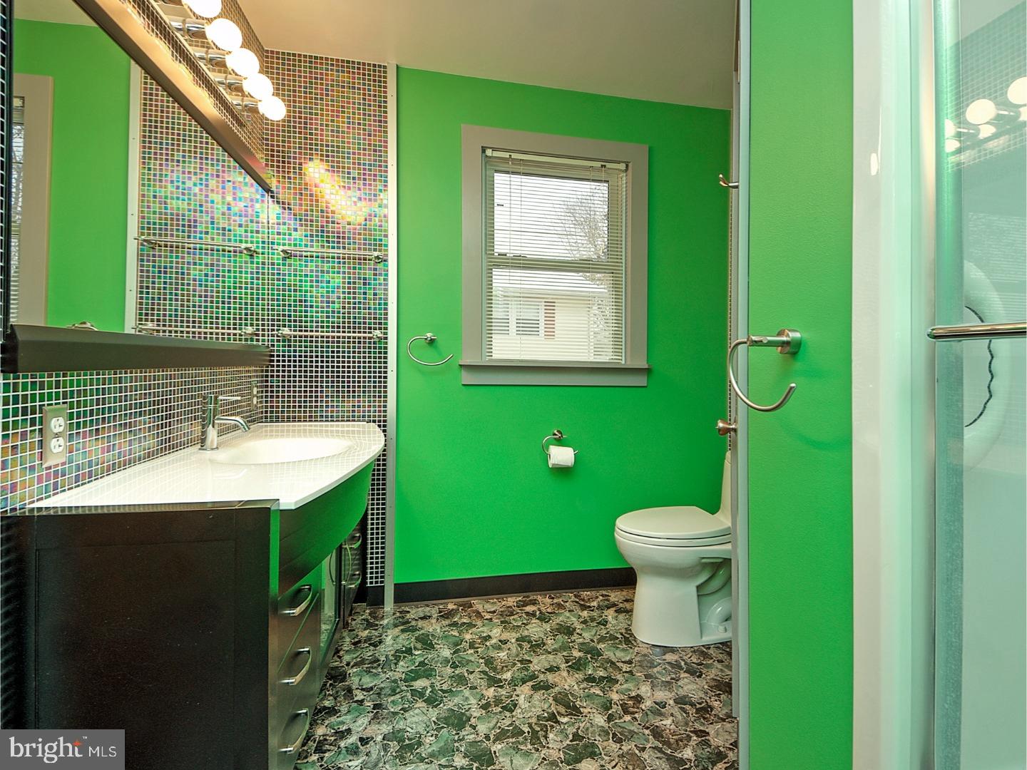 46 Vansant Road Newark, DE 19711 - Photo 18 of 23 Bathroom
