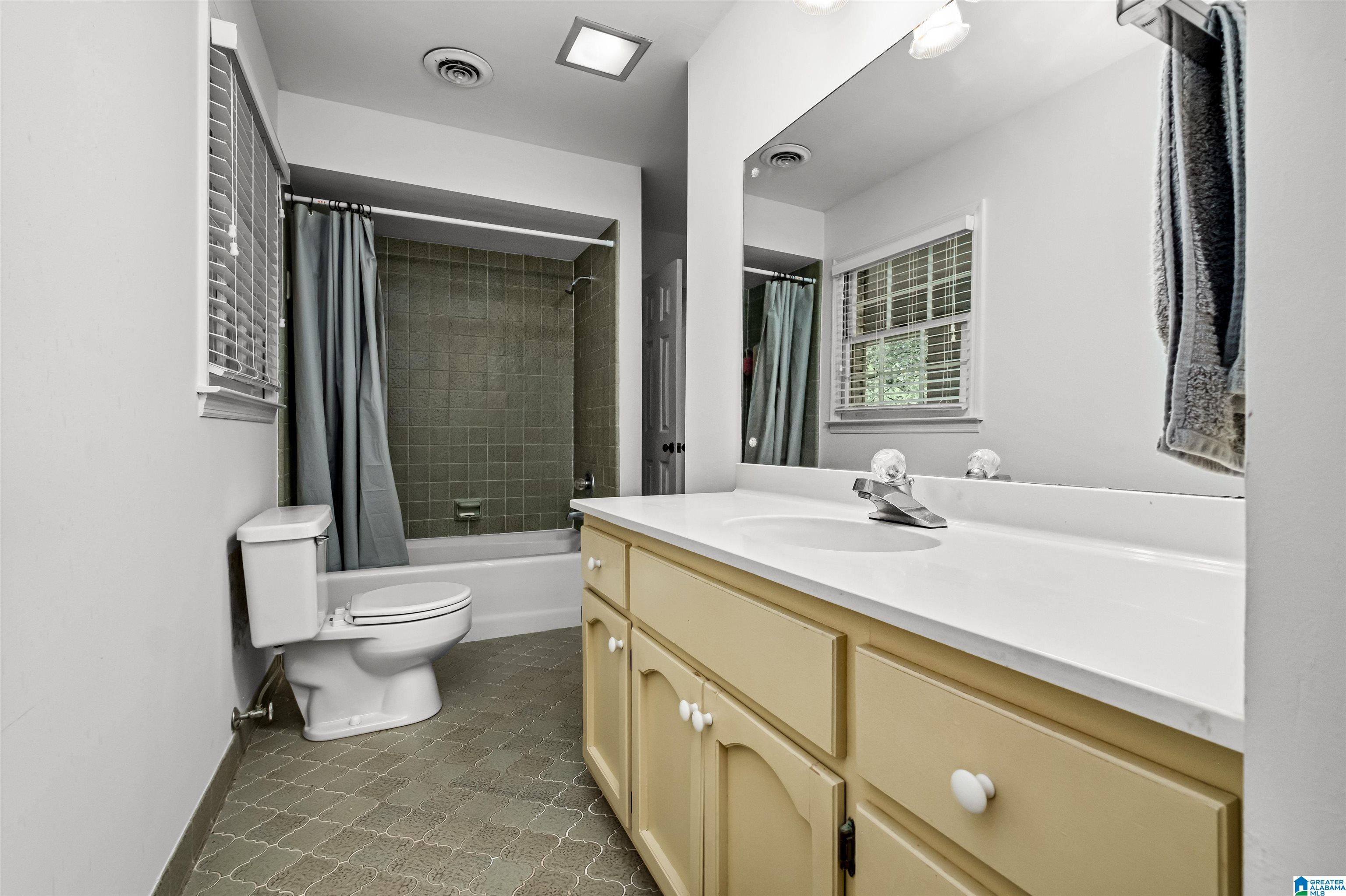 3841 River Run Trail Birmingham, AL 35243 - Photo 26 of 45