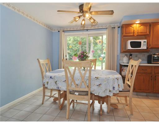 45 Sutter Avenue Warwick, RI 02886 - Photo 15 of 20 Dining Area.