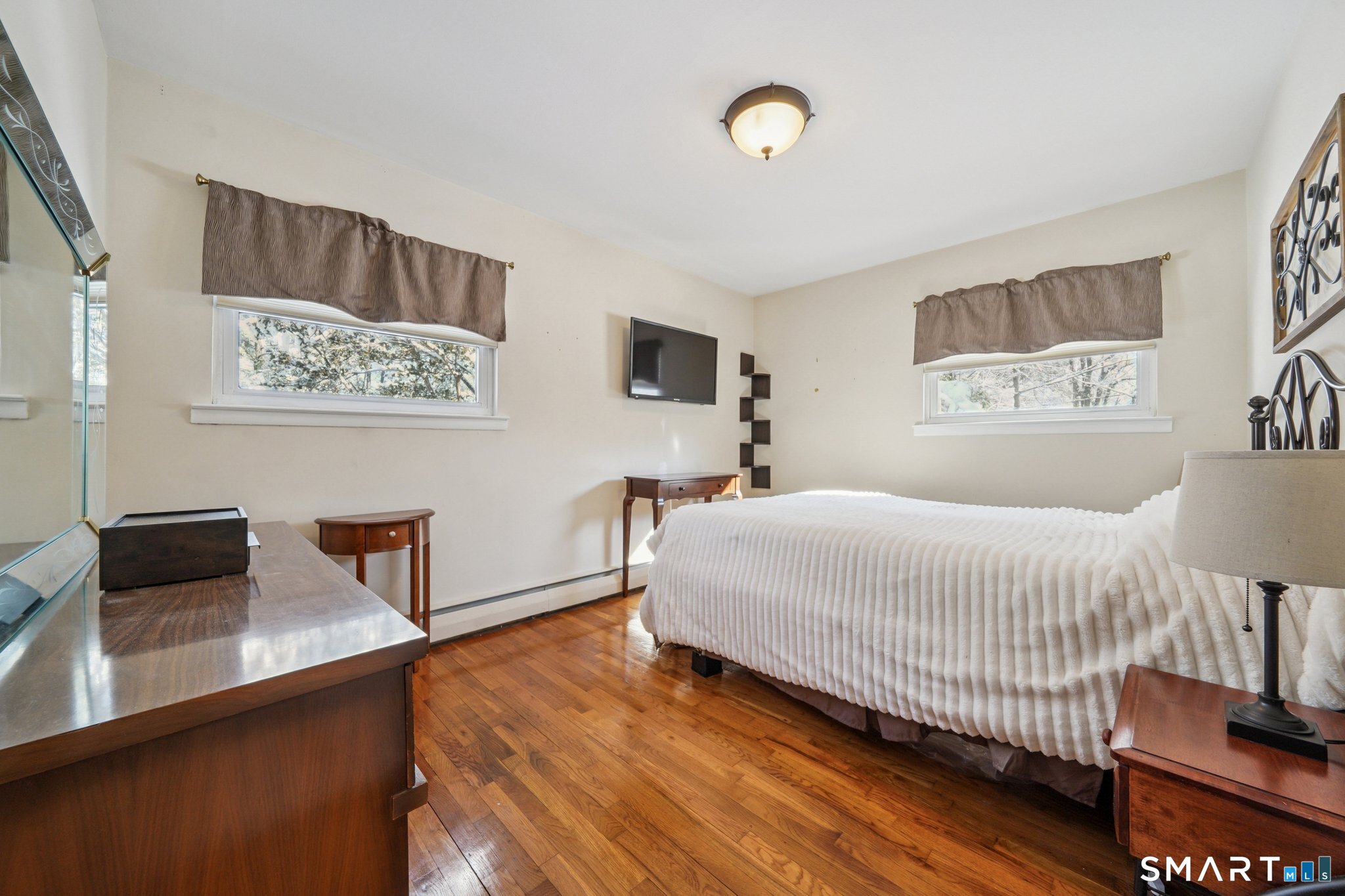 10 Algonquin Road Norwalk, CT 06851 - Photo 9 of 24 Beautiful hardwood floors and natural light in all of the upper level bedrooms!