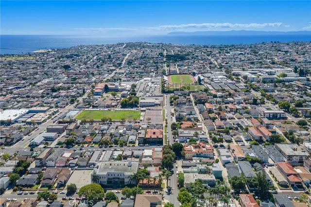 $898,000 | 884 West 11th Street, San Pedro, CA 90731
