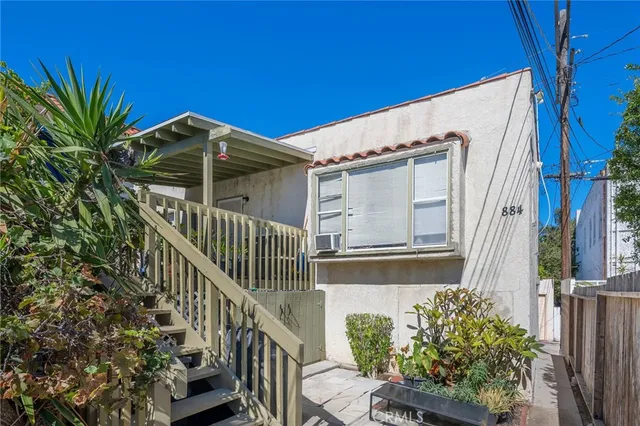 $898,000 | 884 West 11th Street, San Pedro, CA 90731