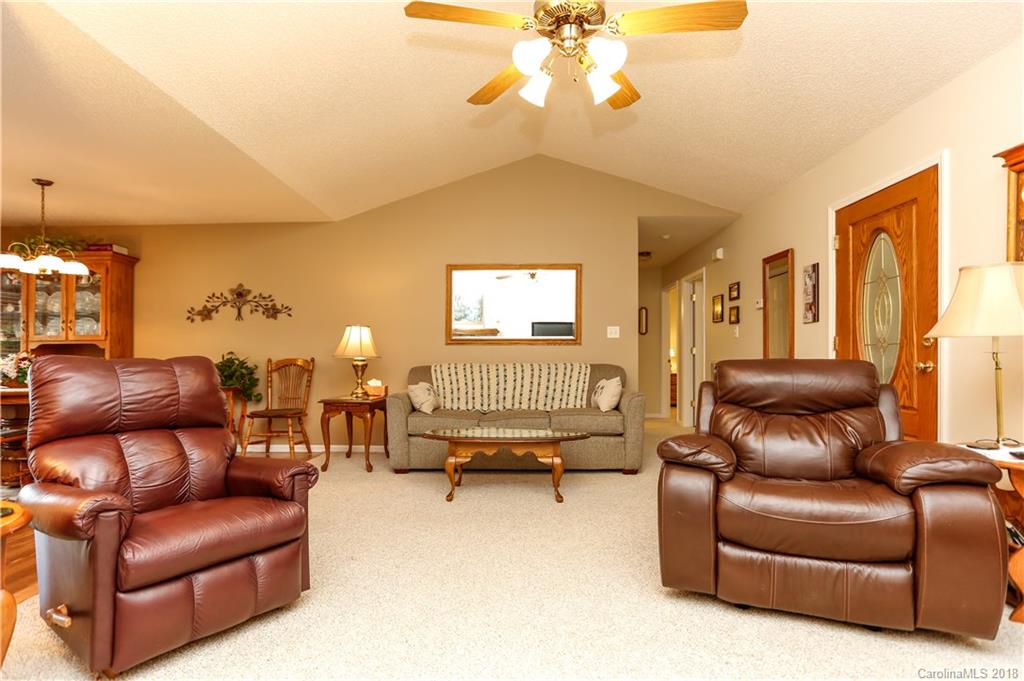 3801 Beda Road Newton, NC 28658 - Photo 4 of 35 Gallery Image 4
