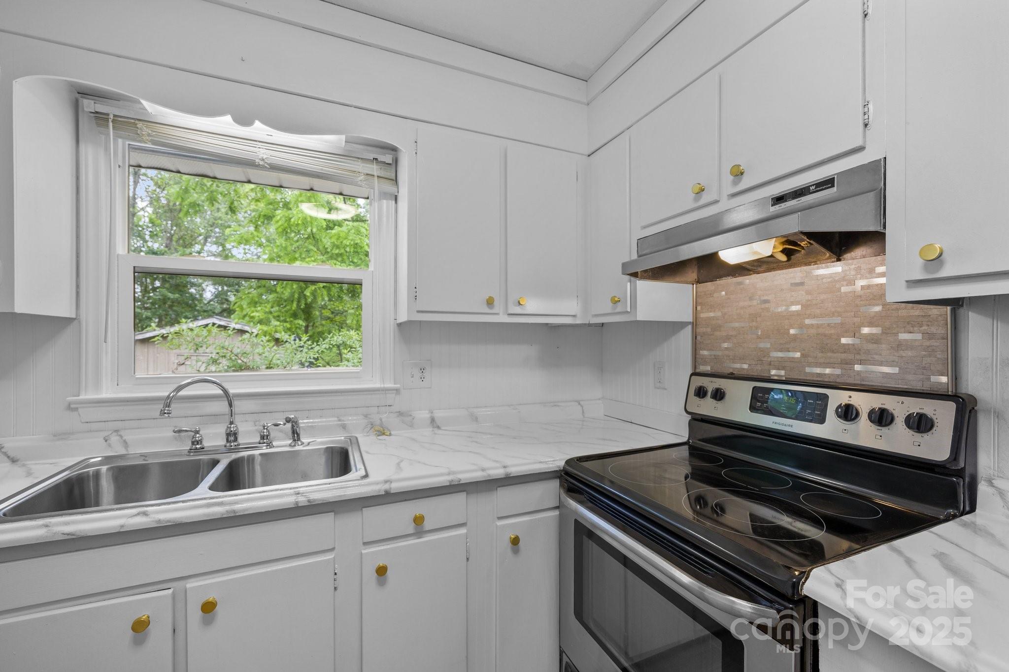 20 Summit Drive Arden, NC 28704 - Photo 17 of 42